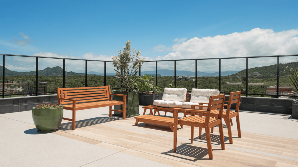 EPIC RESIDENCIAL BOUTIQUE